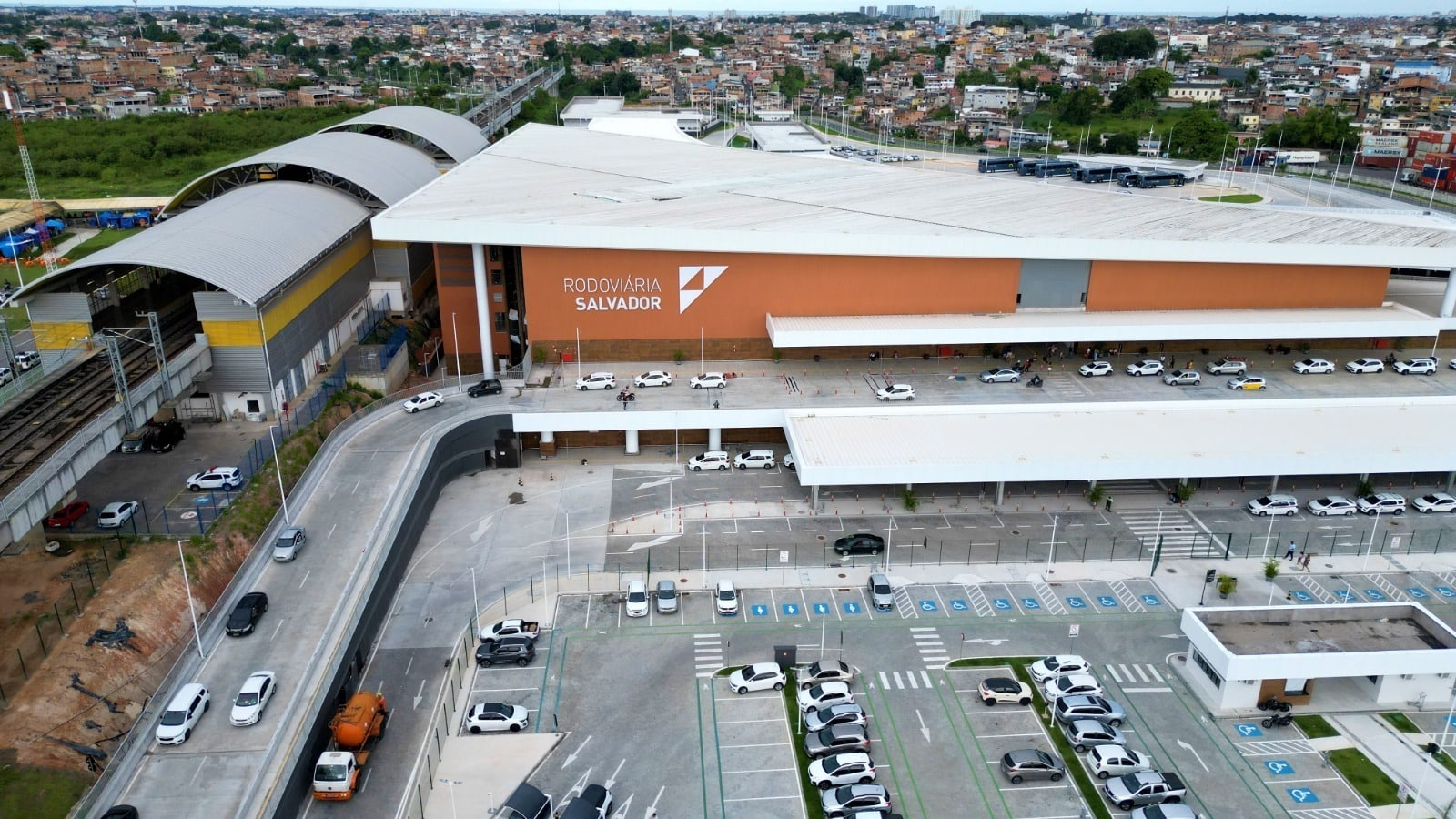 Bahia tem dívida em queda e investimento sustentável com as contas em dia, afirma o secretário Manoel Vitório | Sefaz BA